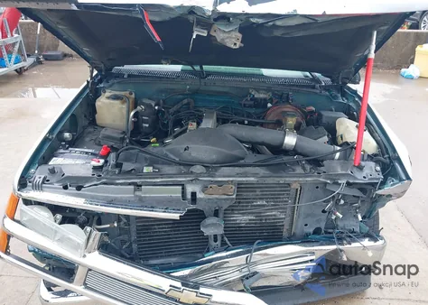 1995 Chevrolet Gmt-400 C2500 from USA, damaged, VIN 2GCFC29K3S1278612